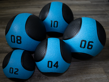 LIVEPRO Medicine Balls (2kg - 10kg)